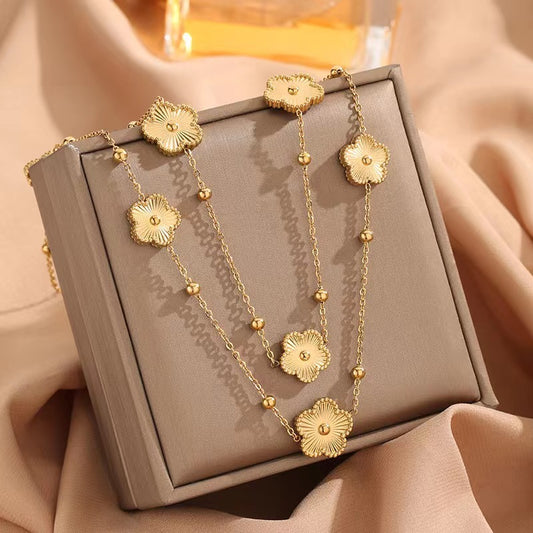 Simple And Temperament Double-sided Five-leaf Flower Long Sweater Chain
