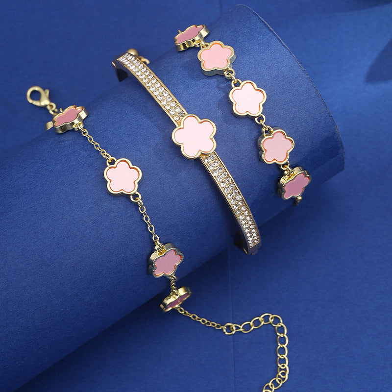Lucky Five Petal Flower Brace Lace Bracelet Three-piece (Set of 3 Pcs)